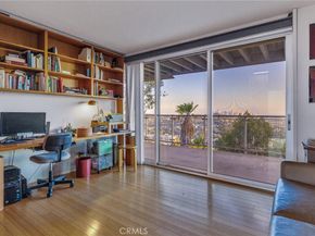 4022 Braeburn Way, Los Angeles CA 90027