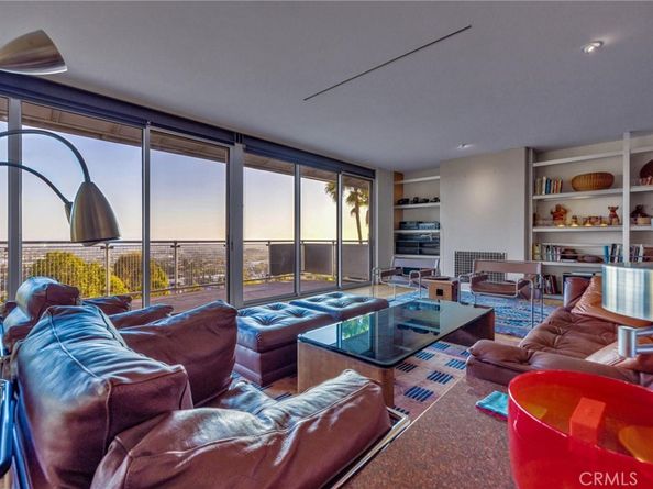 4022 Braeburn Way, Los Angeles CA 90027