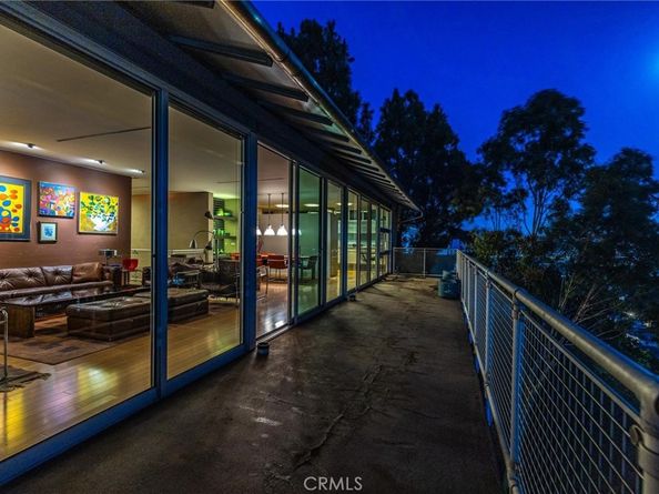 4022 Braeburn Way, Los Angeles CA 90027