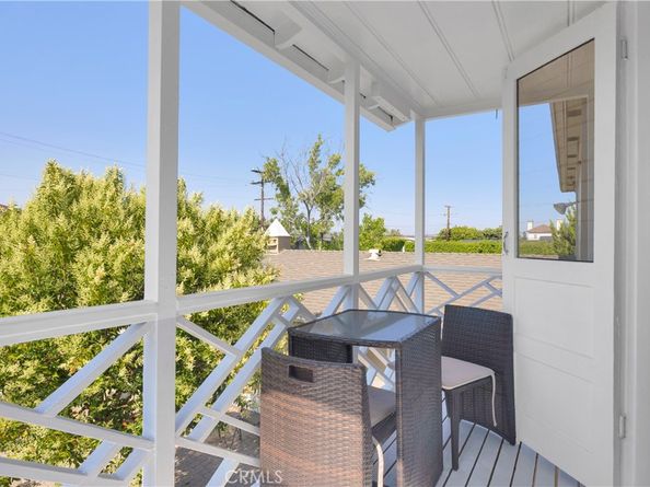 929 E Marshall, Long Beach CA 90807