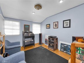 929 E Marshall, Long Beach CA 90807