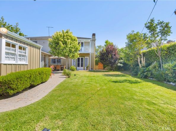 929 E Marshall, Long Beach CA 90807