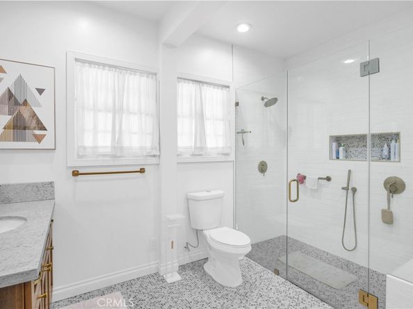 929 E Marshall, Long Beach CA 90807