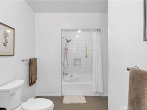 929 E Marshall, Long Beach CA 90807