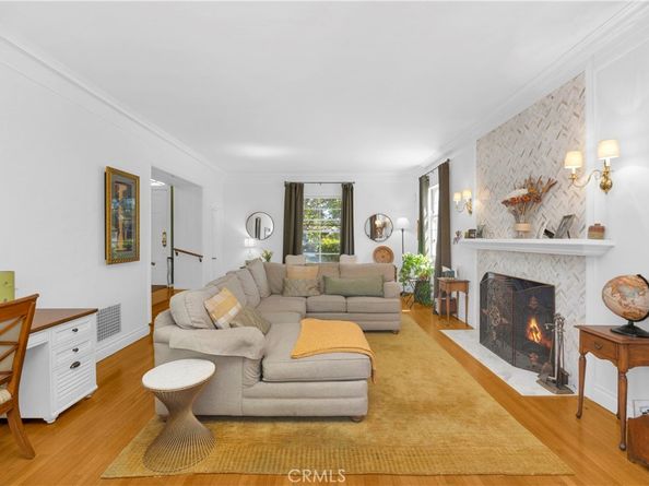 929 E Marshall, Long Beach CA 90807