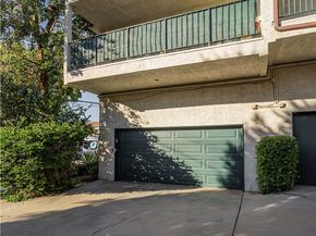 2264 Rose Avenue, Signal Hill CA 90755