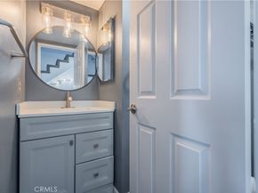 2264 Rose Avenue, Signal Hill CA 90755