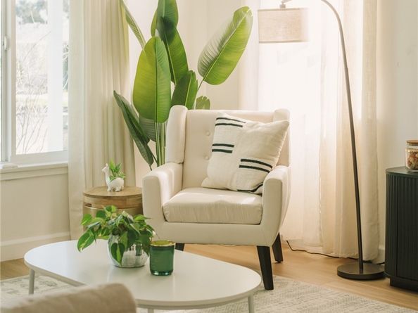 801 N Myers, Burbank CA 91506