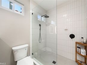 511 9th, Huntington Beach CA 92648