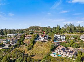 1312 Peacock Hill, North Tustin CA 92705