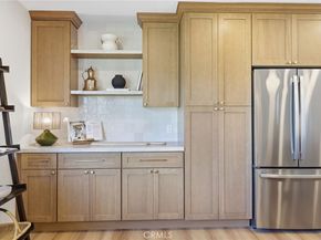 4529 Pepperwood Avenue, Long Beach CA 90808