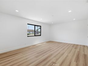 4529 Pepperwood Avenue, Long Beach CA 90808