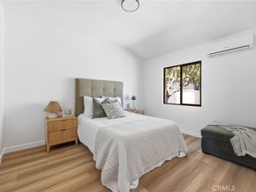 4529 Pepperwood Avenue, Long Beach CA 90808