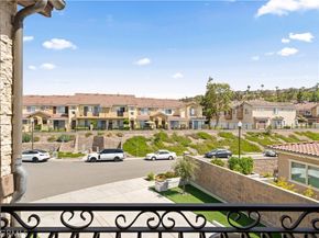 2592 Highland Oak Court, Lake Forest CA 92679