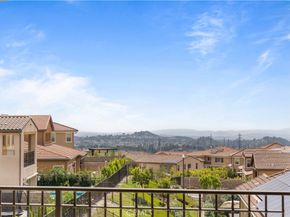 2592 Highland Oak Court, Lake Forest CA 92679