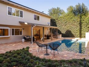 1096 Tulare, Costa Mesa CA 92626