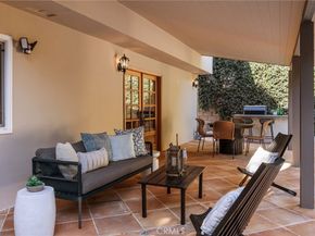1096 Tulare, Costa Mesa CA 92626