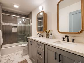1096 Tulare, Costa Mesa CA 92626