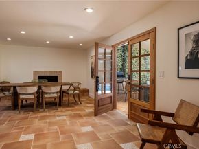 1096 Tulare, Costa Mesa CA 92626