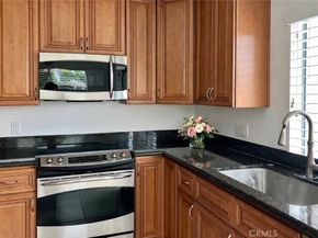 12 Hollowglen, Irvine CA 92604