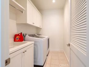 141 Dolci, Irvine CA 92602