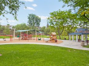 21981 Rimhurst DR # P-160 P160, Lake Forest CA 92630