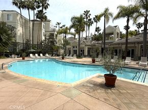 2253 Martin 107, Irvine CA 92612