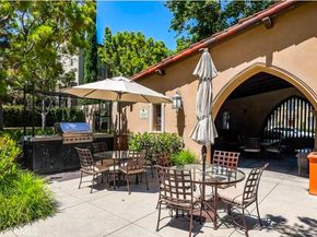 46 Arborside, Irvine CA 92603