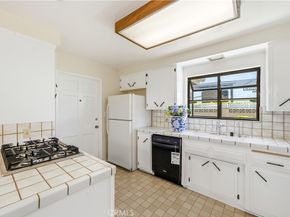 802 S Cinda, Anaheim CA 92806