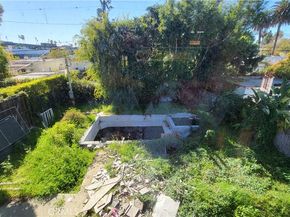 2361 Overland, Los Angeles CA 90064