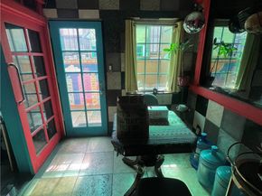 2949 S Harcourt, Los Angeles CA 90016