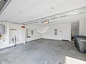 645 W 17th Street, Costa Mesa CA 92627