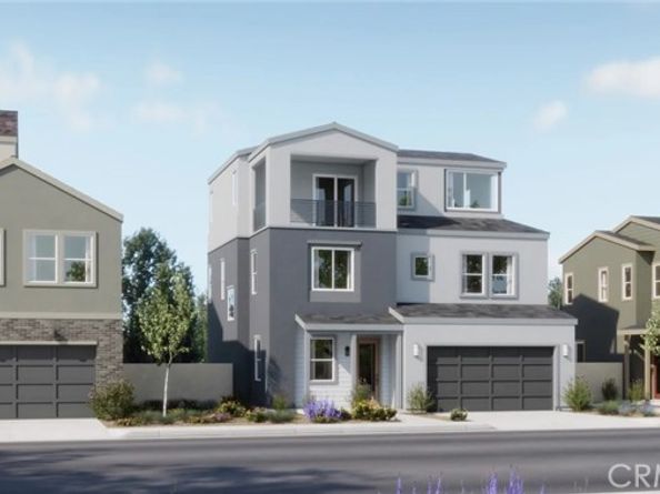 1724 Grape Street, Fullerton CA 92835