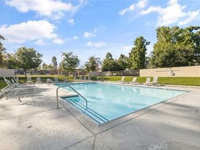 4 Woodleaf, Irvine CA 92614