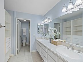 4 Woodleaf, Irvine CA 92614