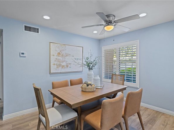 4 Woodleaf, Irvine CA 92614