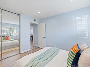 4 Woodleaf, Irvine CA 92614