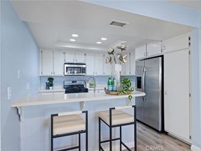 4 Woodleaf, Irvine CA 92614