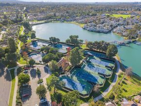 4 Woodleaf, Irvine CA 92614