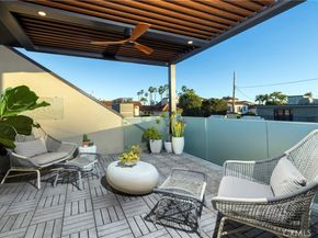 29 W Neapolitan, Long Beach CA 90803