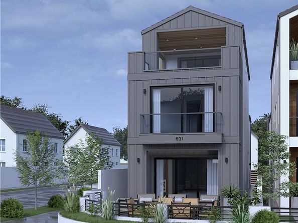 601 7th, Huntington Beach CA 92648