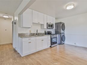 333 335,337 E La Veta, Orange CA 92866