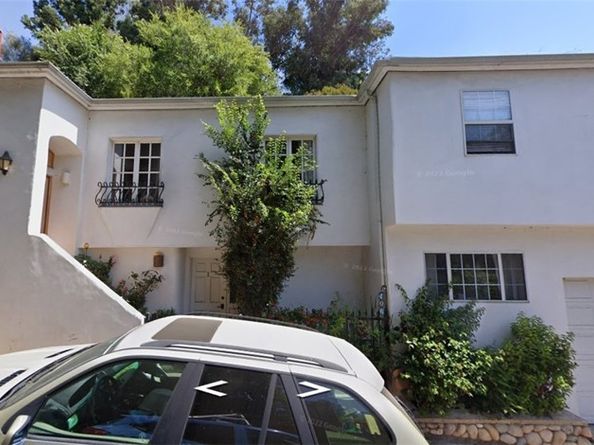 2406 Cazaux Place, Los Angeles CA 90068