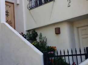 2406 Cazaux Place, Los Angeles CA 90068