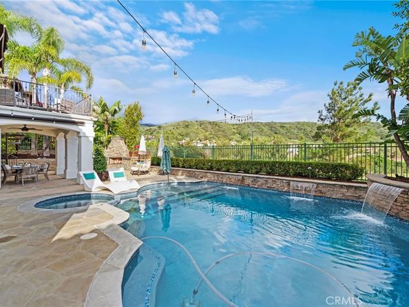 5 Golf Ridge Drive, Rancho Santa Margarita CA 92679
