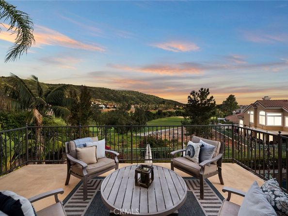 5 Golf Ridge Drive, Rancho Santa Margarita CA 92679