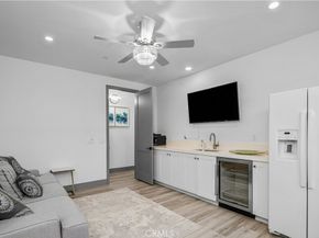 10 Ocean Place, Seal Beach CA 90740