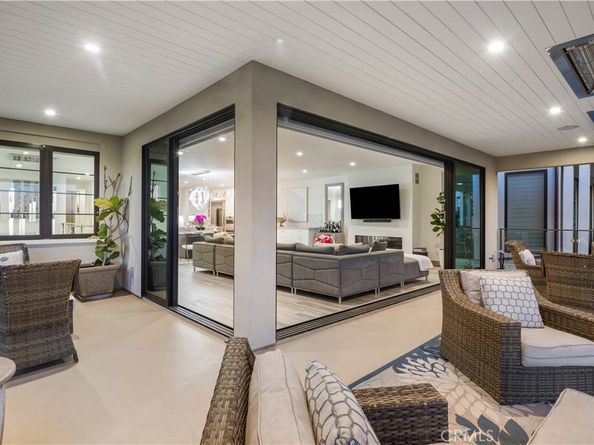 10 Ocean Place, Seal Beach CA 90740