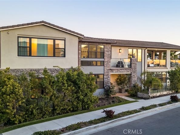 10 Ocean Place, Seal Beach CA 90740