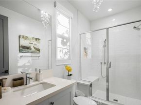 10 Ocean Place, Seal Beach CA 90740